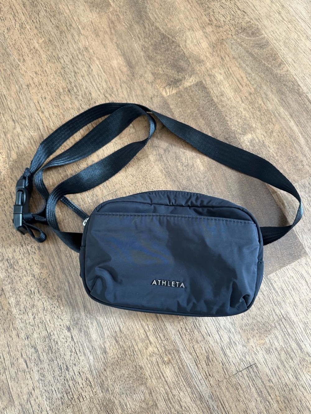 Athleta Crossbody bag, black w/ wide adjustable strap, used twice, like new
